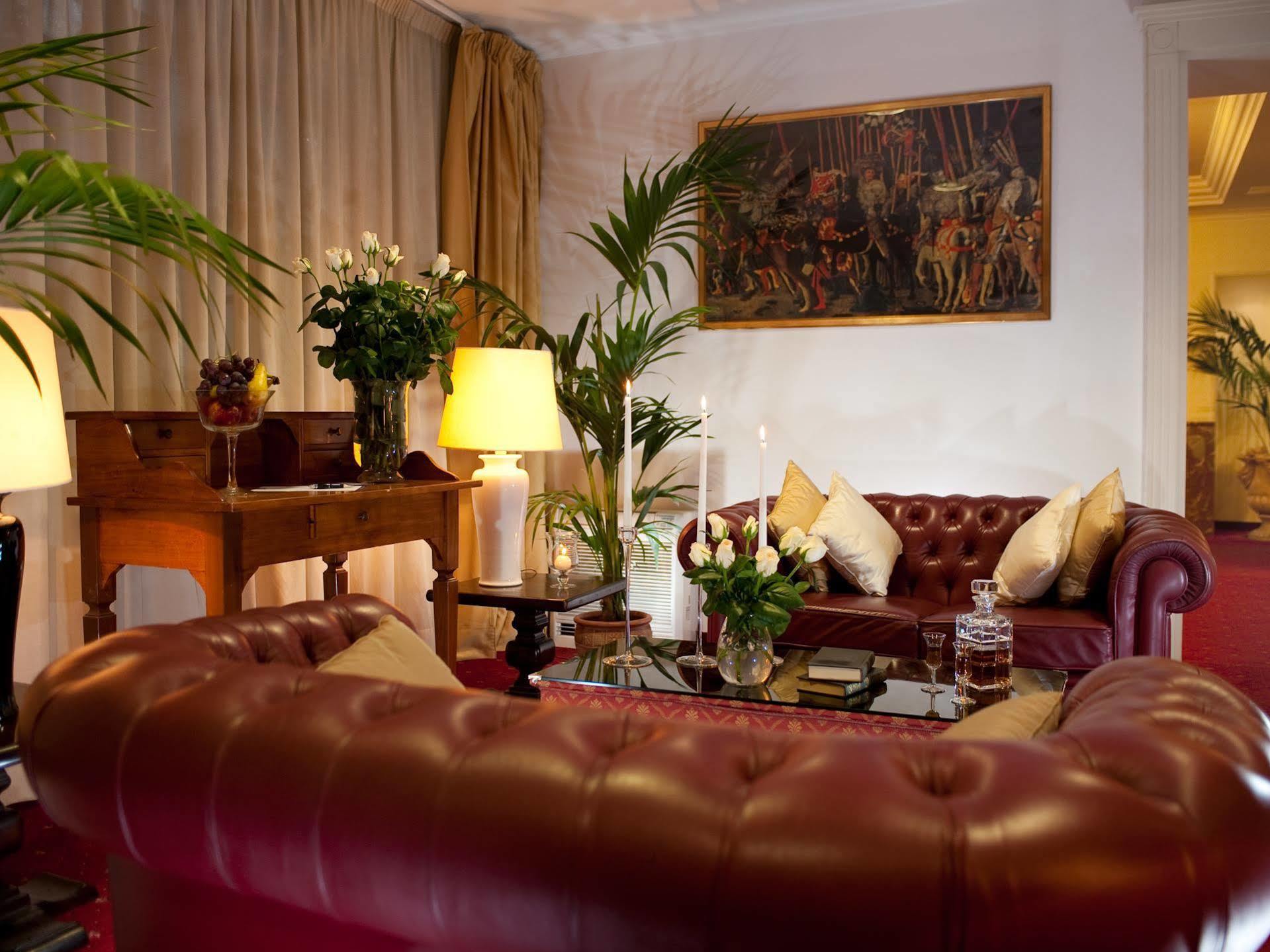 C-hotels Club House 4*